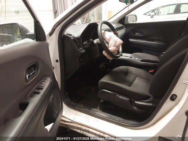 3CZRU6H38KM106820 Honda HR-V LX