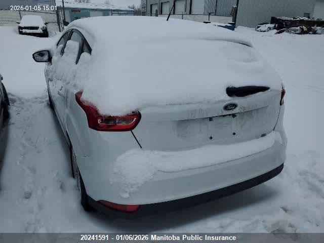 Ford FOCUS SE 2015 1FADP3K2XFL327712 Image 14