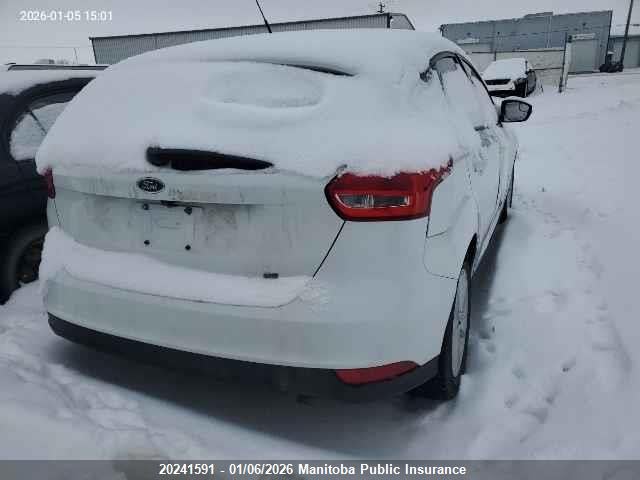 Ford FOCUS SE 2015 1FADP3K2XFL327712 Image 15