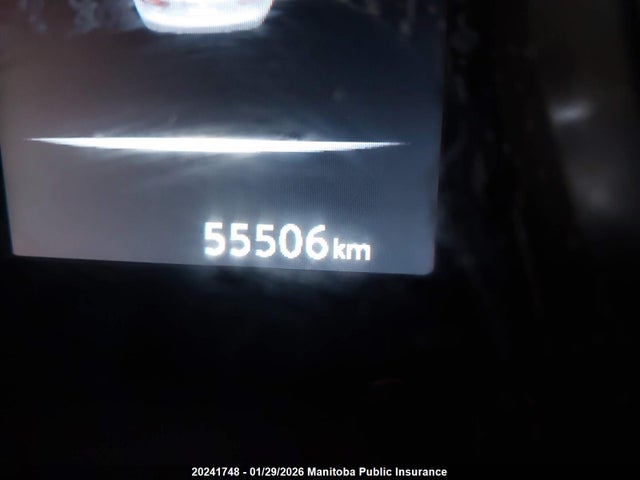 JN1BJ1CR7JW252447 Nissan Qashqai S