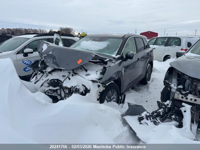 JN8BT3AB7RW429796 Nissan ROGUE S