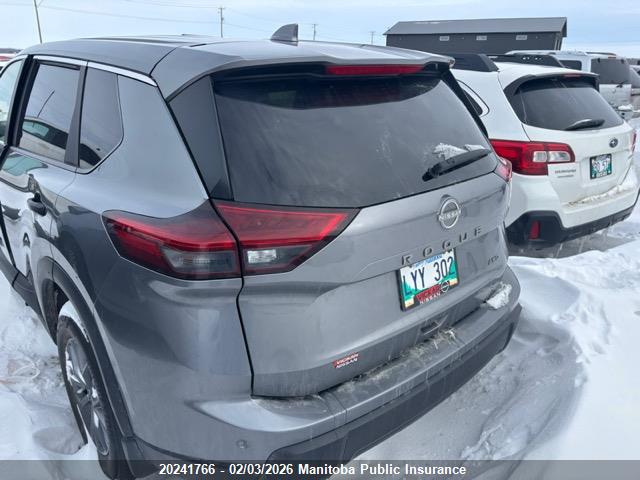 JN8BT3AB7RW429796 Nissan ROGUE S