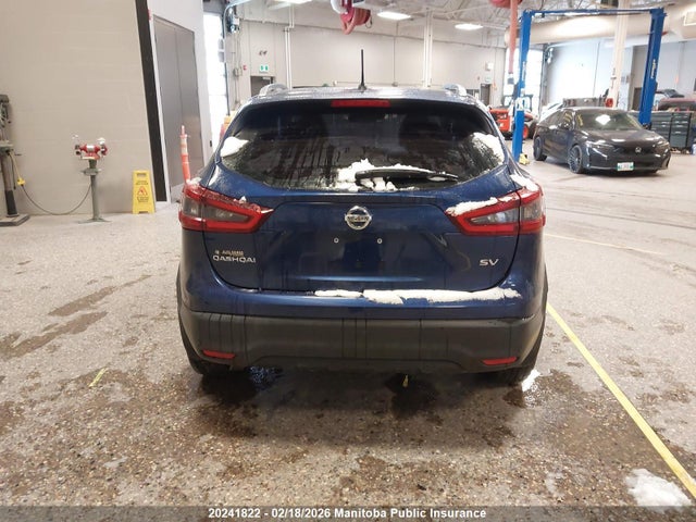 JN1BJ1CV6LW268610 Nissan Qashqai Sv