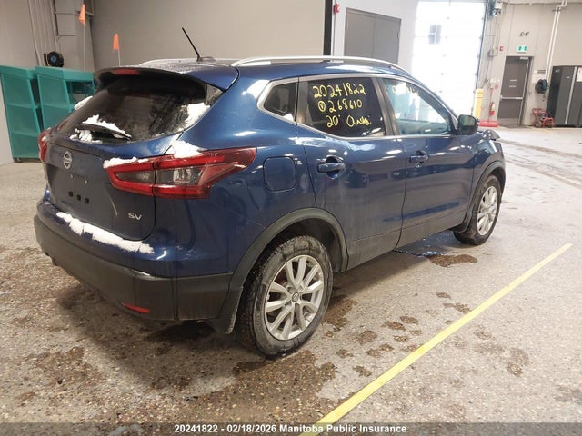 JN1BJ1CV6LW268610 Nissan Qashqai Sv