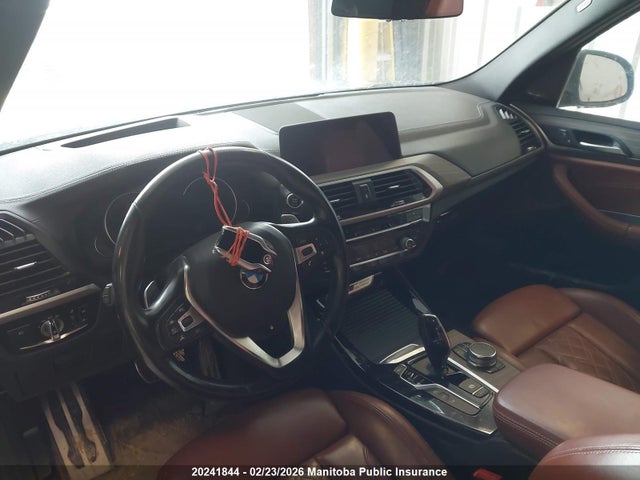 BMW X3 M40i 2018 5UXTS3C52J0Z00852 Image 11