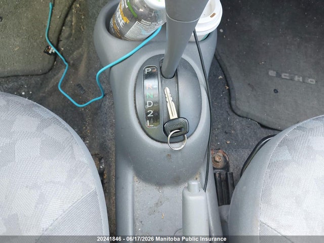 2001 Toyota Echo მანქანა იყიდება აუქციონზე, vin: JTDAT123910132829, აუქციონის ნომერი: 20241846