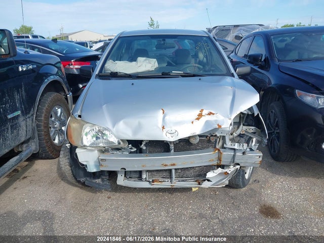 2001 Toyota Echo მანქანა იყიდება აუქციონზე, vin: JTDAT123910132829, აუქციონის ნომერი: 20241846