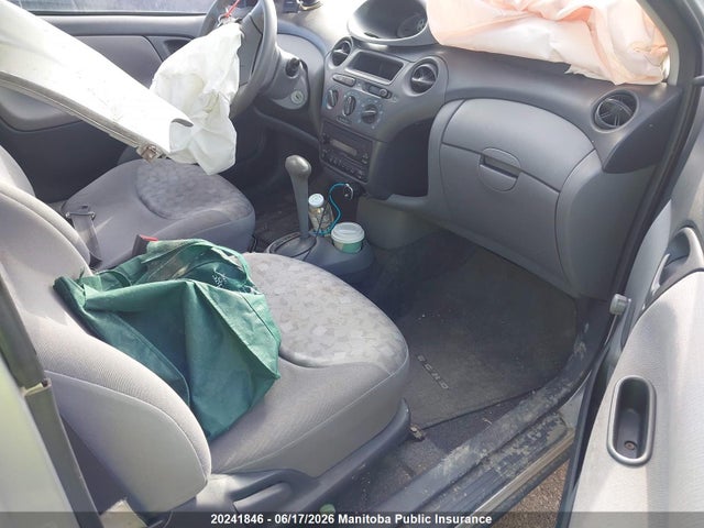 2001 Toyota Echo მანქანა იყიდება აუქციონზე, vin: JTDAT123910132829, აუქციონის ნომერი: 20241846