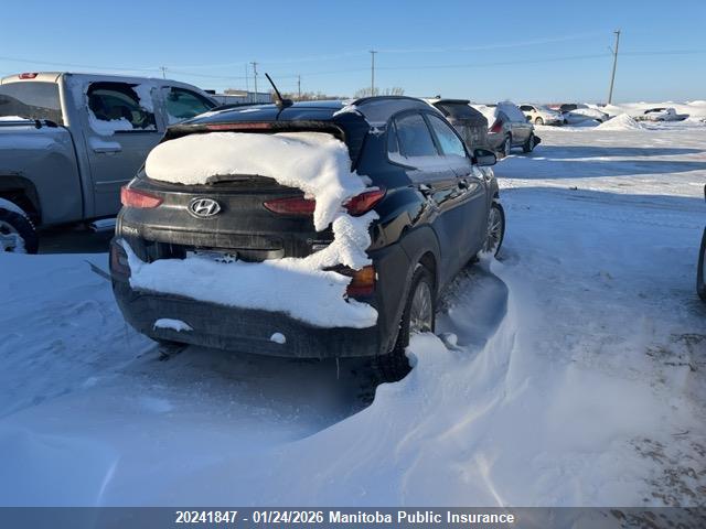 KM8K6CAA3JU141912 Hyundai Kona