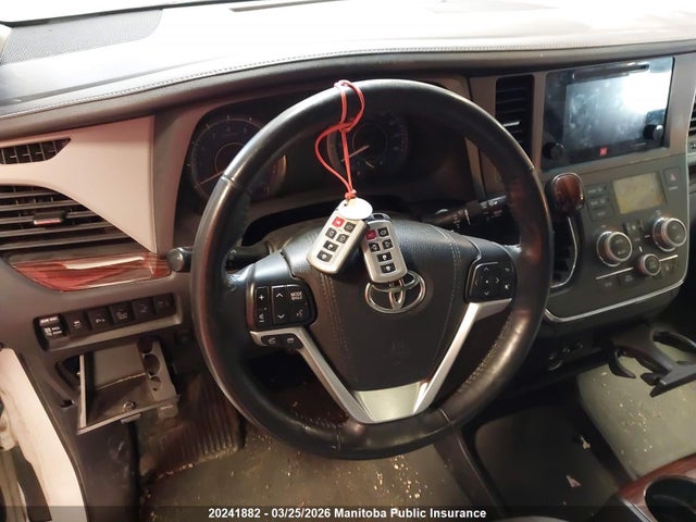 Aukcja sprzedaży 2015 Toyota Sienna Limited V6, vin: 5TDYK3DC3FS531606, numer aukcji: 20241882