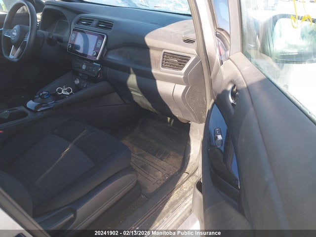1N4CZ1CV1PC561581 Nissan LEAF SV