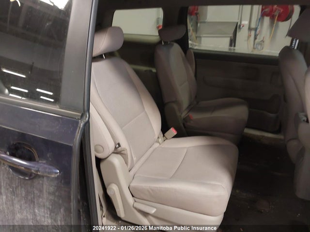 KNDMB5C11J6384799 KIA SEDONA LX
