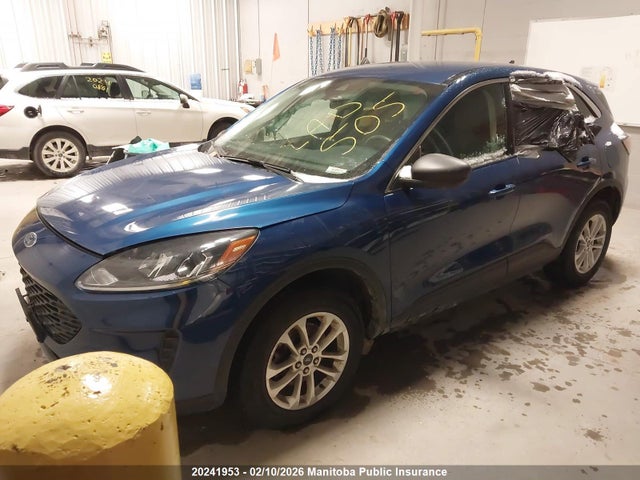 1FMCU9G6XNUB30430 Ford ESCAPE SE