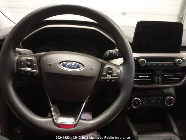 1FMCU9G6XNUB30430 Ford ESCAPE SE