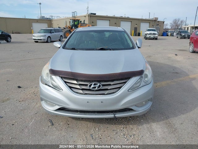 2013 Hyundai Sonata Gls მანქანა იყიდება აუქციონზე, vin: 5NPEB4AC9DH658666, აუქციონის ნომერი: 20241960