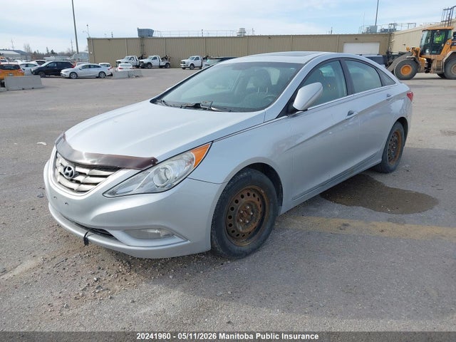 2013 Hyundai Sonata Gls მანქანა იყიდება აუქციონზე, vin: 5NPEB4AC9DH658666, აუქციონის ნომერი: 20241960