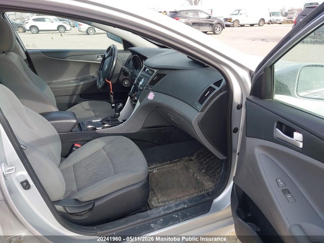2013 Hyundai Sonata Gls მანქანა იყიდება აუქციონზე, vin: 5NPEB4AC9DH658666, აუქციონის ნომერი: 20241960