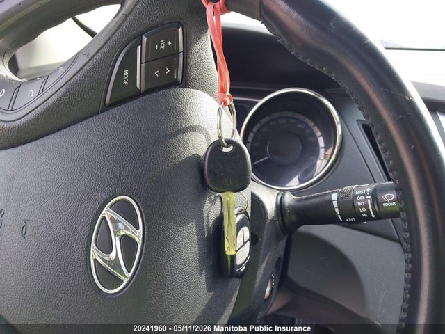 2013 Hyundai Sonata Gls მანქანა იყიდება აუქციონზე, vin: 5NPEB4AC9DH658666, აუქციონის ნომერი: 20241960