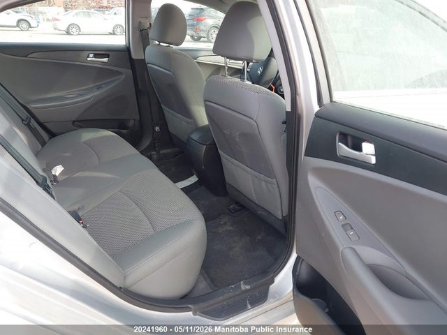 2013 Hyundai Sonata Gls მანქანა იყიდება აუქციონზე, vin: 5NPEB4AC9DH658666, აუქციონის ნომერი: 20241960