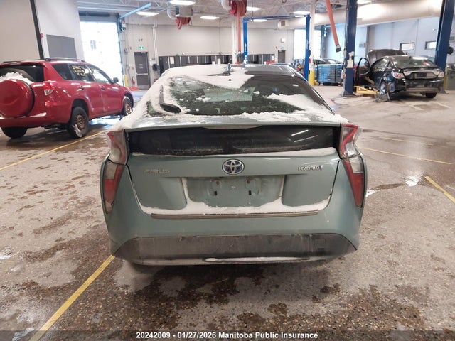 JTDKARFU6H3033132 Toyota Prius