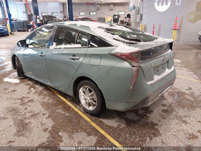 JTDKARFU6H3033132 Toyota Prius