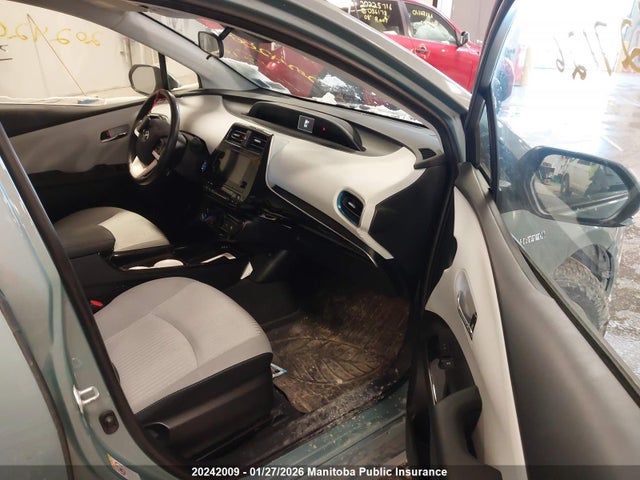 JTDKARFU6H3033132 Toyota Prius