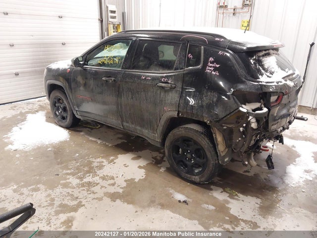 Jeep Compass Trailhawk 2024 3C4NJDDN5RT592401 Image 3