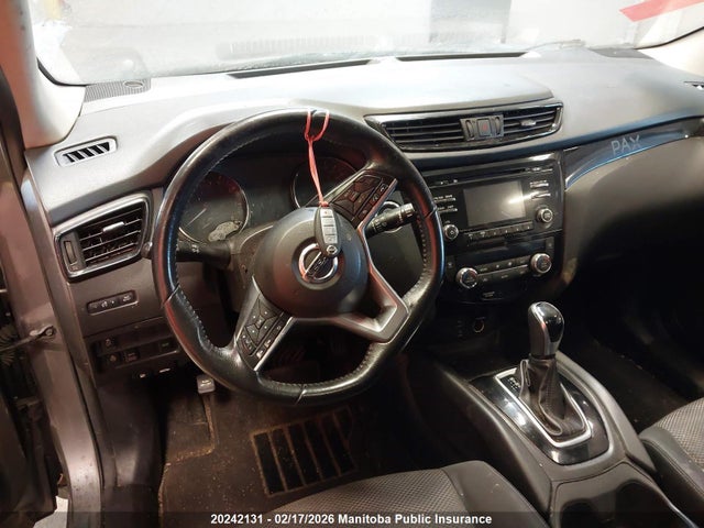 JN1BJ1CR1HW131178 Nissan Qashqai Sv