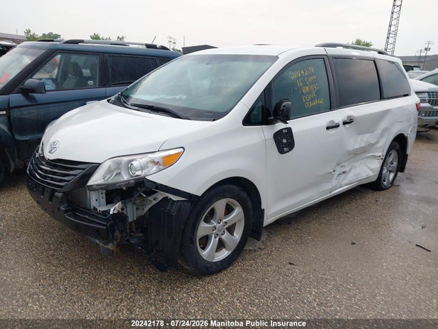 Продаж на аукціоні авто 2016 Toyota Sienna Se V6, vin: 5TDZK3DC4GS751035, номер лоту: 20242178