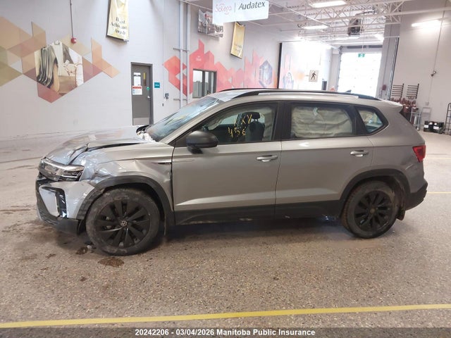 3VVAX7B29NM045662 Volkswagen Taos Trendline 1.5 Tsi
