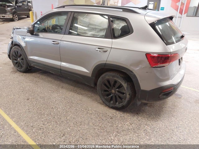 3VVAX7B29NM045662 Volkswagen Taos Trendline 1.5 Tsi