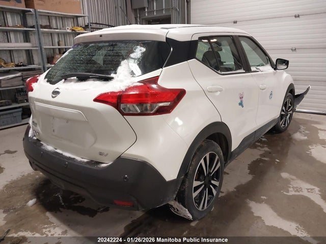 3N1CP5CV1LL496885 Nissan KICKS SV