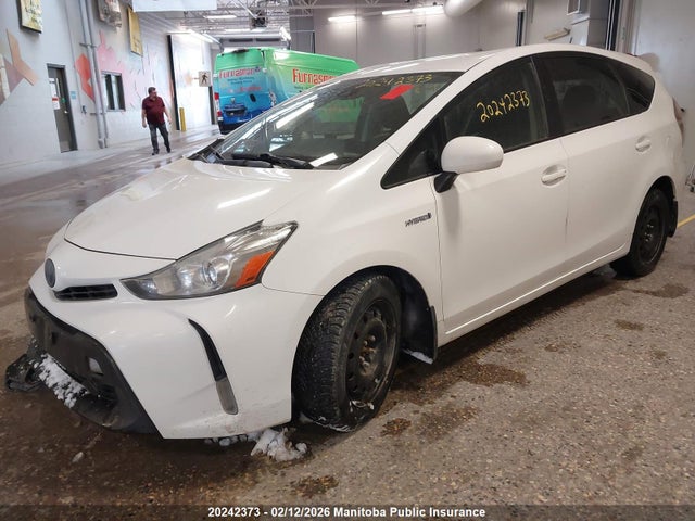 JTDZN3EU2JJ075994 Toyota PRIUS V