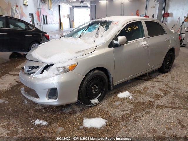 20242420 :رقم المزاد ، 2T1BU4EE9DC060508 vin ، 2013 Toyota Corolla Ce مزاد بيع