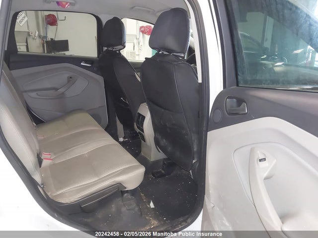 1FMCU0GD1HUA85649 Ford ESCAPE SE