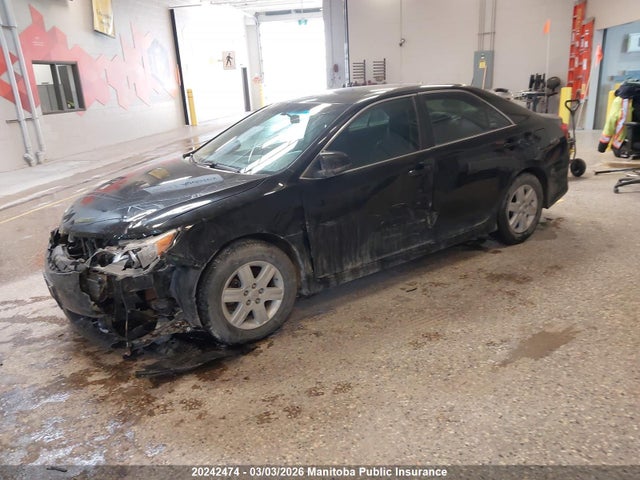 20242474 :رقم المزاد ، 4T1BF1FK3CU611476 vin ، 2012 Toyota Camry Se مزاد بيع