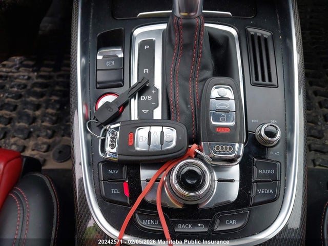 Audi SQ5 2016 WA1LCAFP2GA054543 Image 10