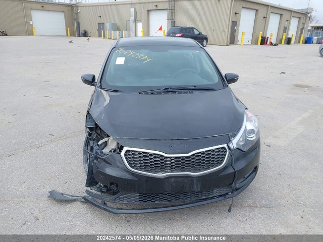 Продажа на аукционе авто 2015 Kia Forte Lx, vin: KNAFX4A60F5424464, номер лота: 20242574