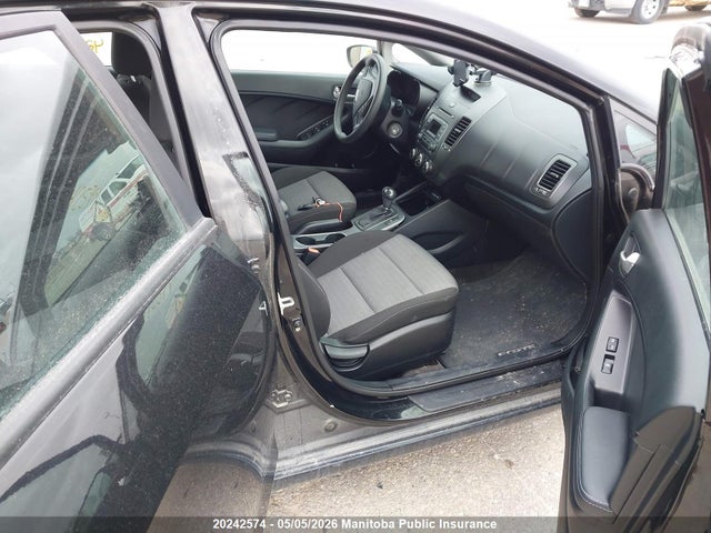 Продажа на аукционе авто 2015 Kia Forte Lx, vin: KNAFX4A60F5424464, номер лота: 20242574