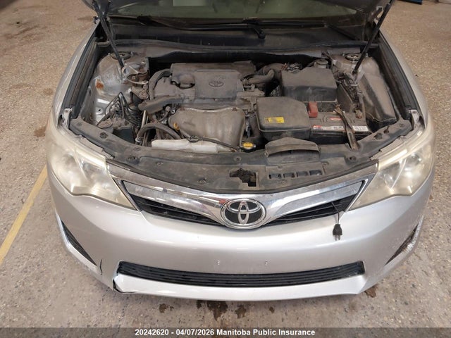 20242620 :رقم المزاد ، 4T1BF1FKXCU004006 vin ، 2012 Toyota Camry Le مزاد بيع