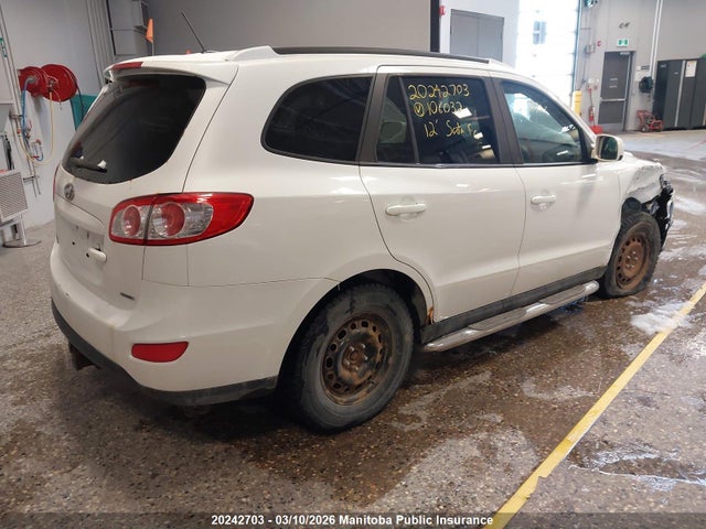Продажа на аукционе авто 2012 Hyundai Santa Fe Gl, vin: 5XYZGDAG9CG106032, номер лота: 20242703