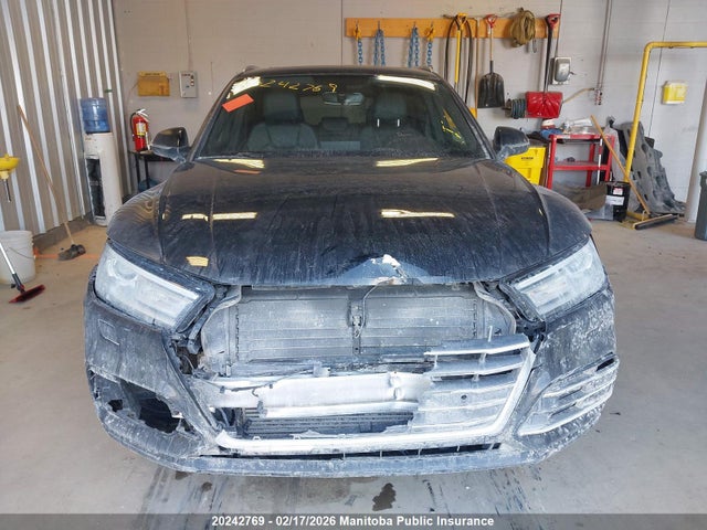 WA1ENAFY0J2108712 Audi Q5