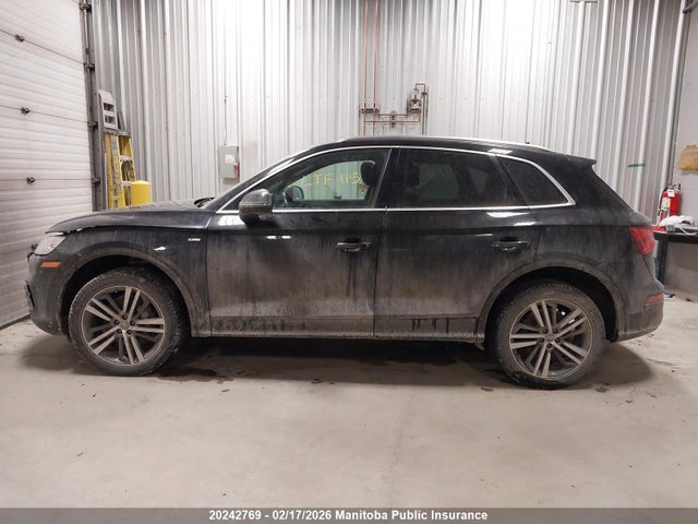 WA1ENAFY0J2108712 Audi Q5