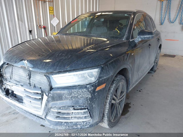 WA1ENAFY0J2108712 Audi Q5