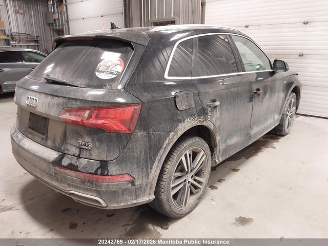 WA1ENAFY0J2108712 Audi Q5