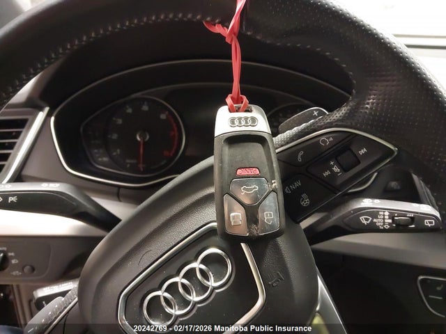 WA1ENAFY0J2108712 Audi Q5