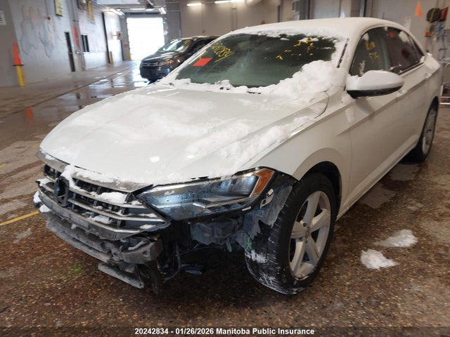 3VWE57BU1KM210989 Volkswagen Jetta 1.4 Tsi
