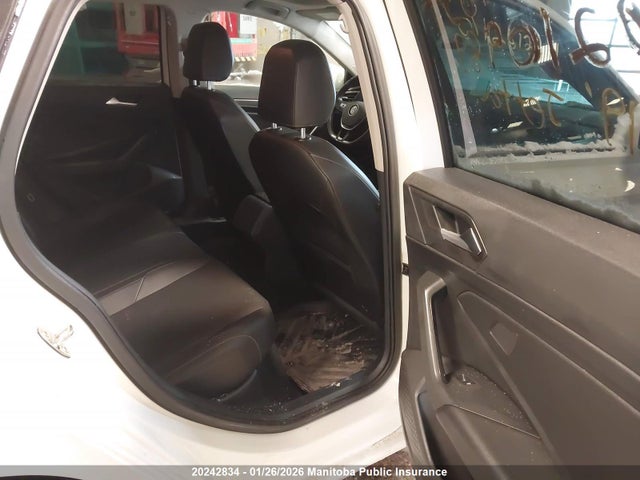 3VWE57BU1KM210989 Volkswagen Jetta 1.4 Tsi