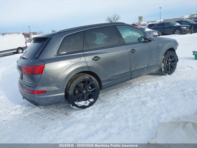 WA1MHBF7XJD048166 Audi Q7