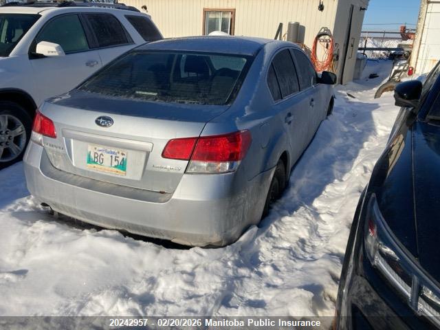 4S3BMGA66E3031719 Subaru Legacy 2.5i